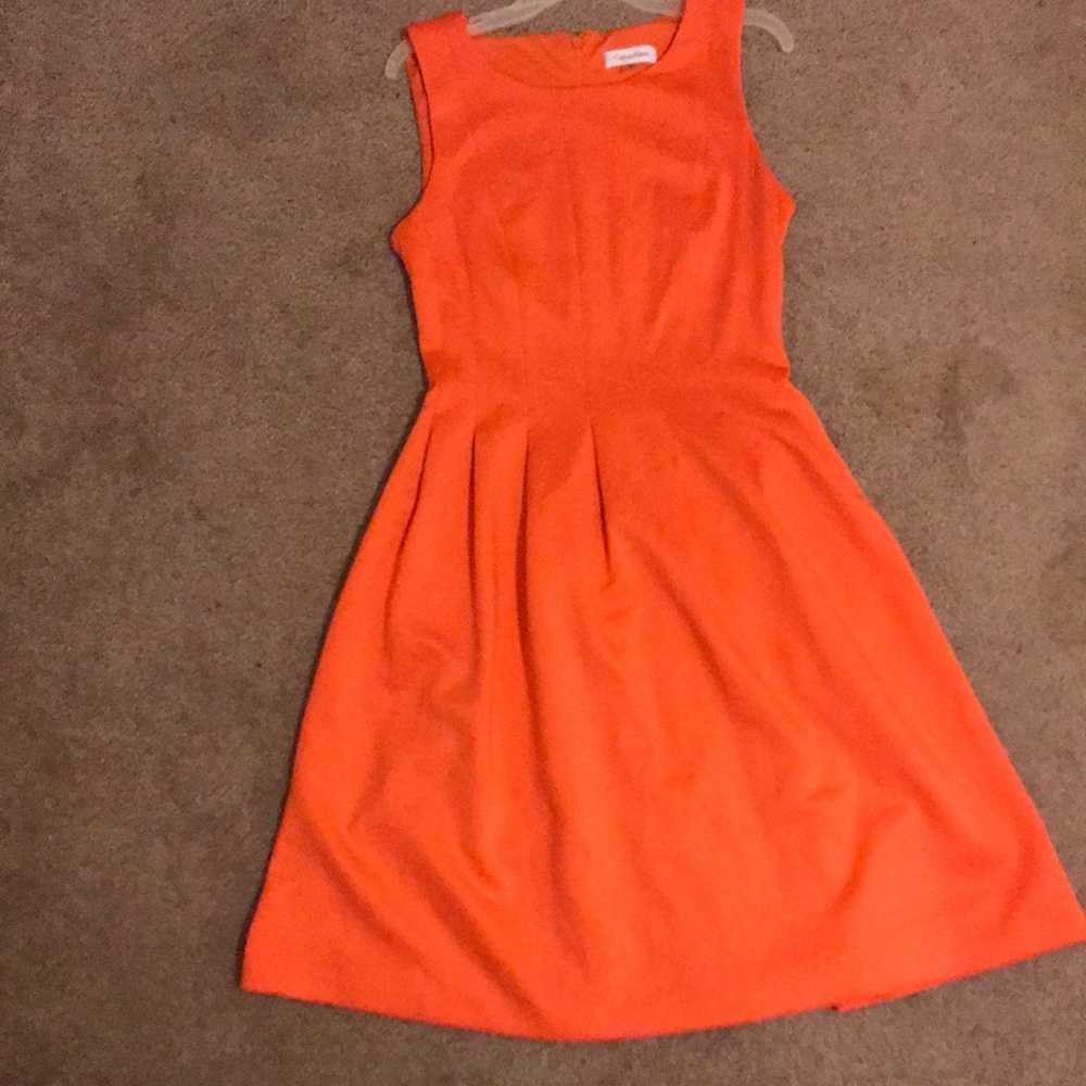 Dress lined